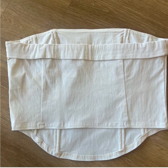 Glassons White strapless corset top - Picture 2 of 5